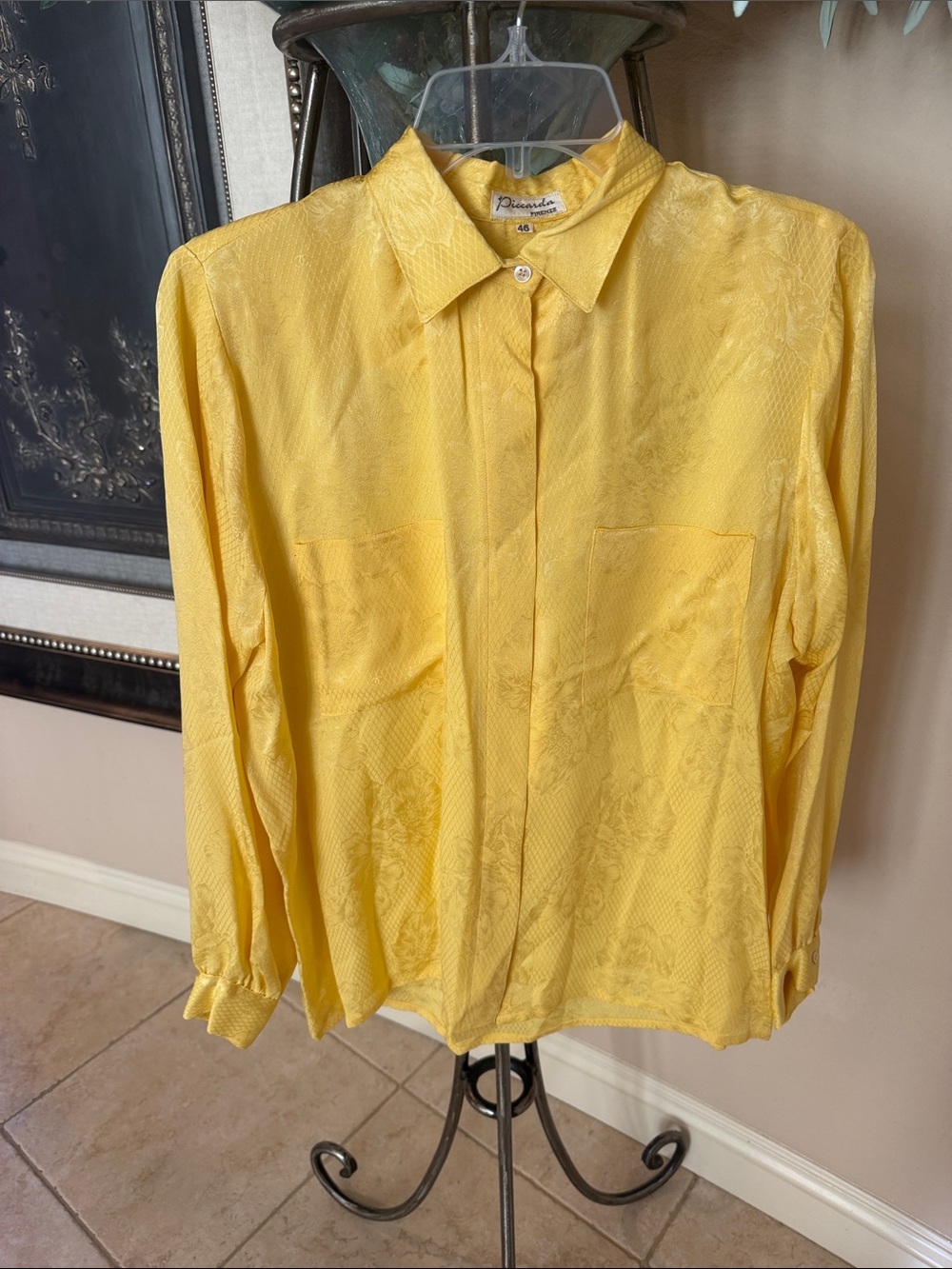 Piccarda Firenze Italian Yellow Long-Sleeve Button Front textured Blouse